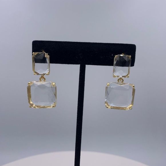 New, no tags, gold over 925 sterling clear crystal drop earring, statement piece - Picture 2 of 7